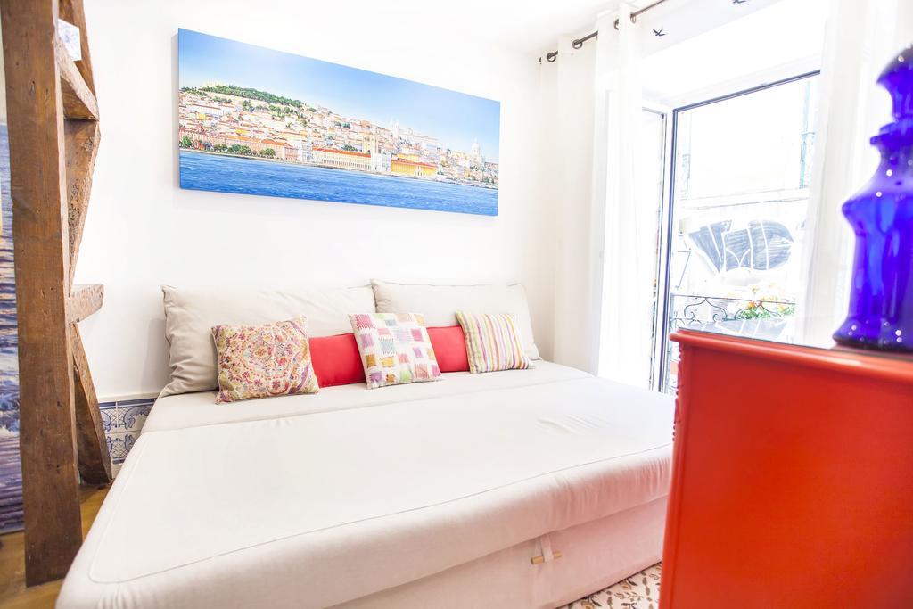 Typical Bairro Alto Apartment Lisabona Exterior foto