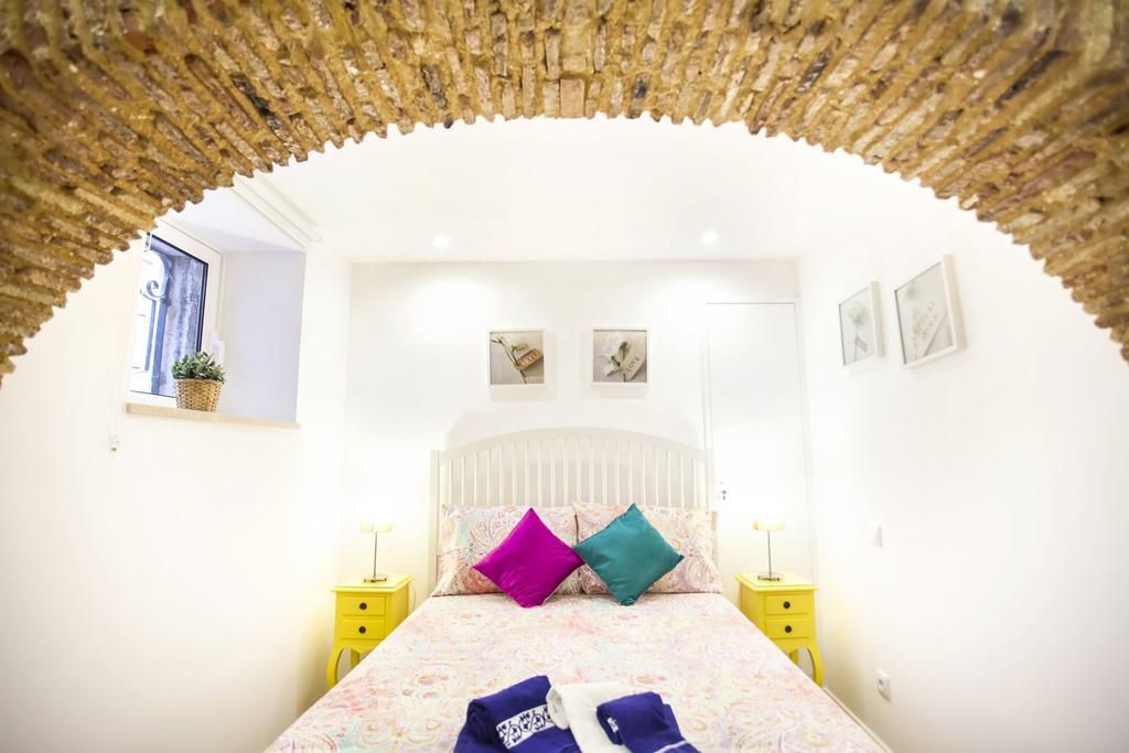 Typical Bairro Alto Apartment Lisabona Exterior foto