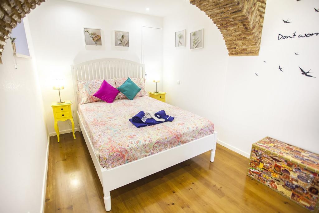Typical Bairro Alto Apartment Lisabona Exterior foto