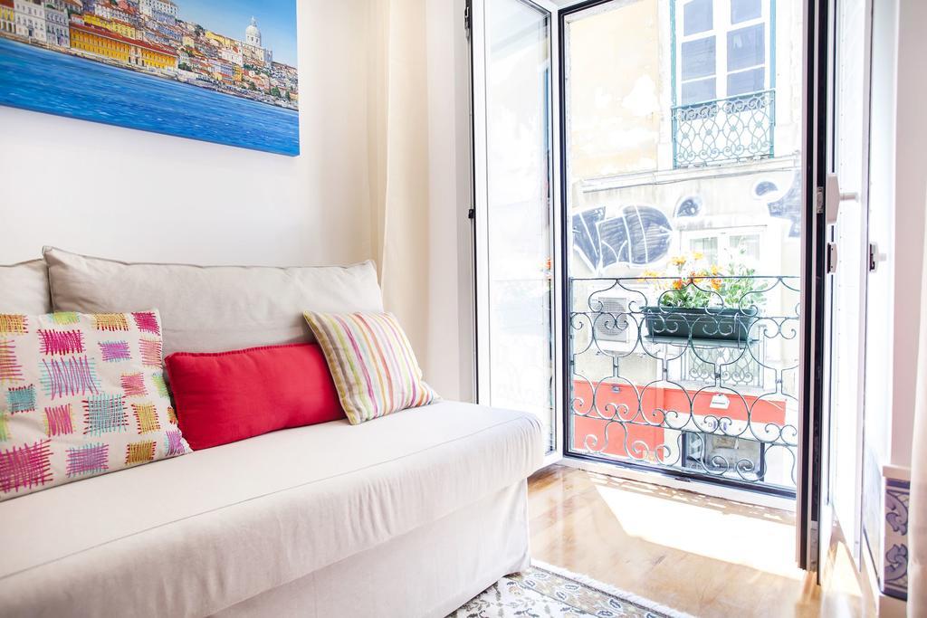 Typical Bairro Alto Apartment Lisabona Exterior foto